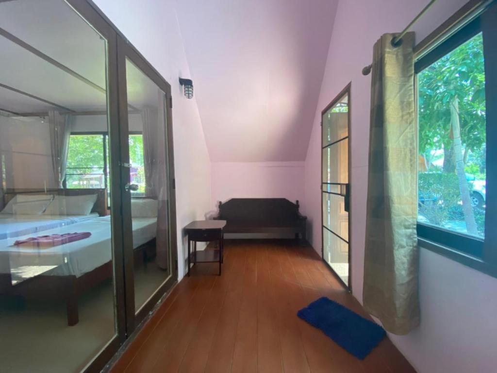 Oyo 966 Boss Khaoyai Otel Ban Bung Toei Dış mekan fotoğraf