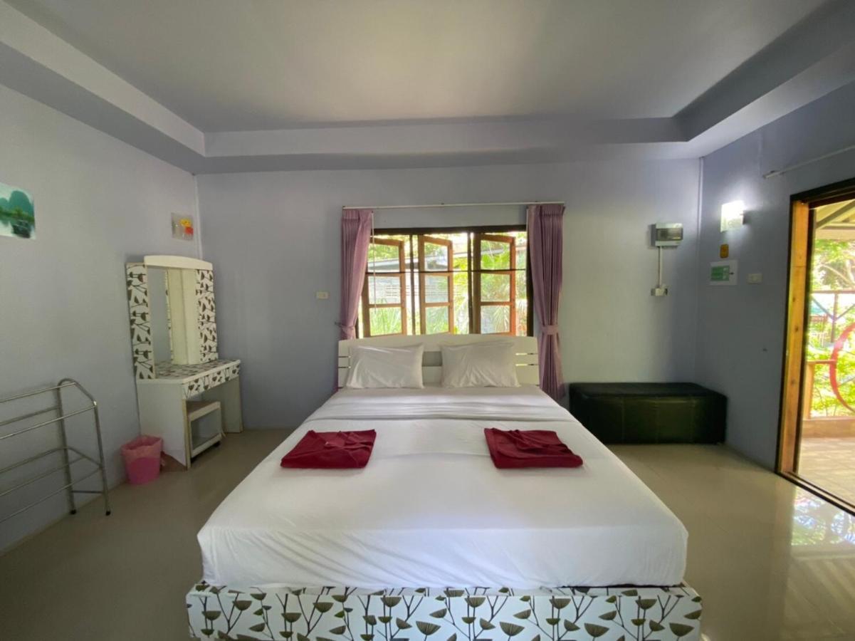 Oyo 966 Boss Khaoyai Otel Ban Bung Toei Dış mekan fotoğraf