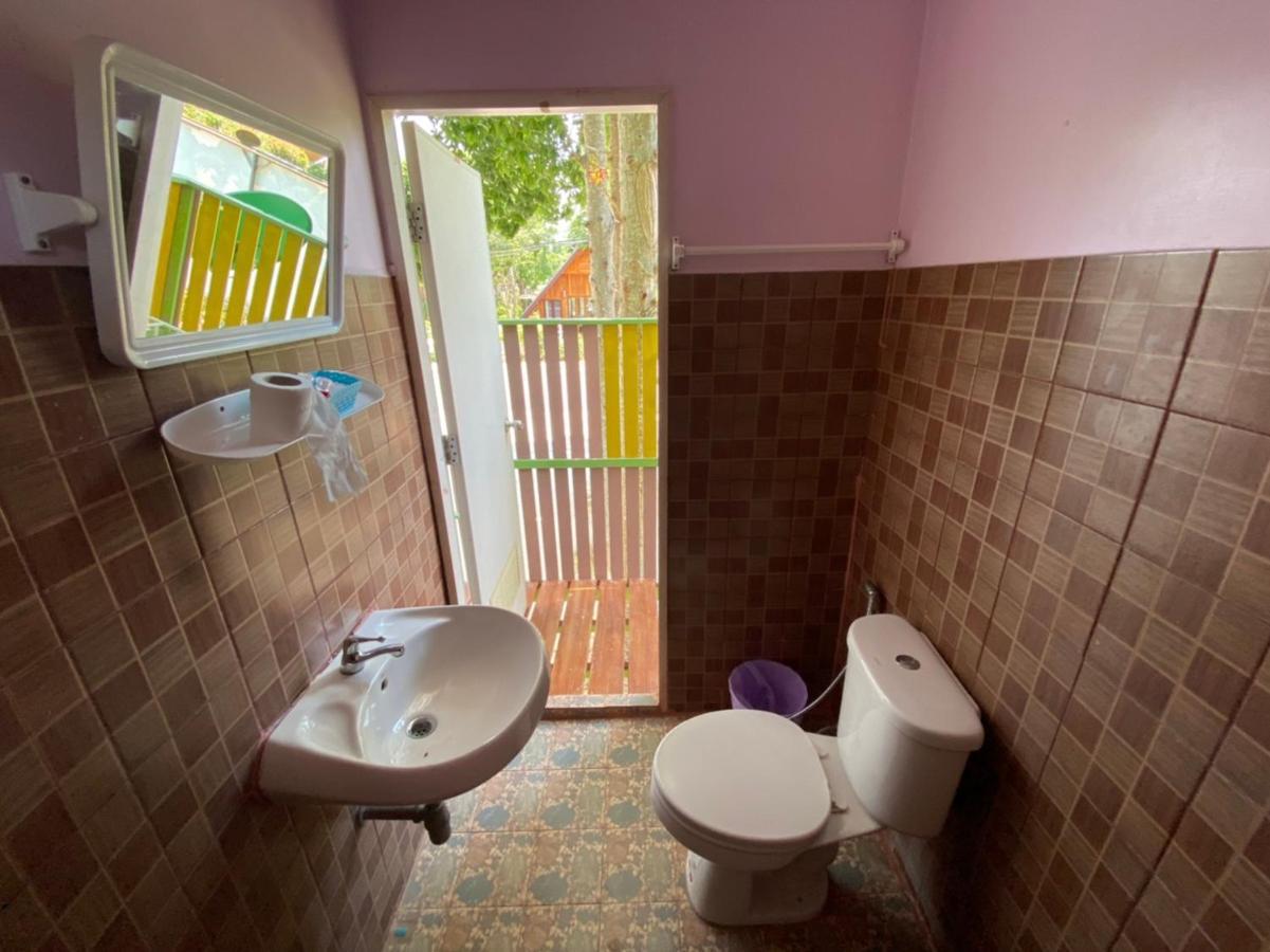Oyo 966 Boss Khaoyai Otel Ban Bung Toei Dış mekan fotoğraf