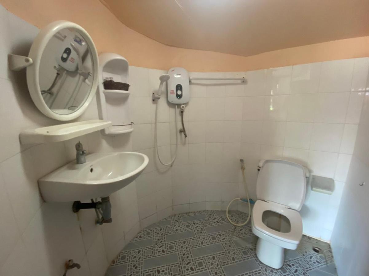 Oyo 966 Boss Khaoyai Otel Ban Bung Toei Dış mekan fotoğraf